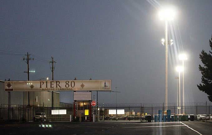Stadium Lights Sports Lamp 1200W 194751 lumens 200-480V IP66 IK08 UL DLC thumbnail 4