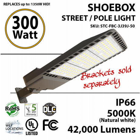 300W LED Shoebox Street Light fixture 42000Lm 5000K UL IP67 DLC