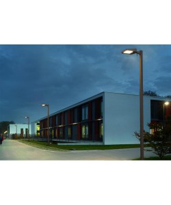 Solar Street Light 30W 5000Lm 2700K-5700K Smart Operation